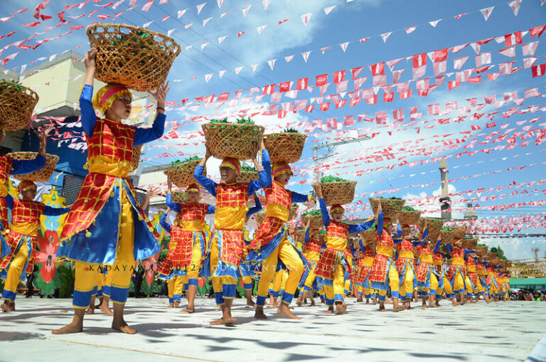 Experiencing Extravaganza: The Philippines’ Top 5 Celebrated Festivals!